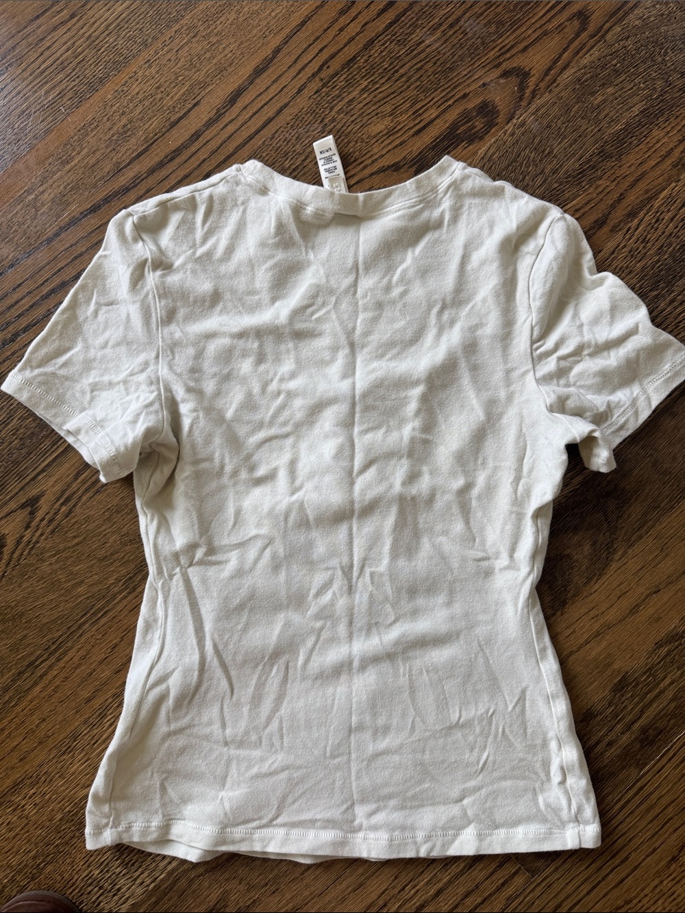 SKIMS Cream Short Sleeve Crew Tee - Picture 2 of 3